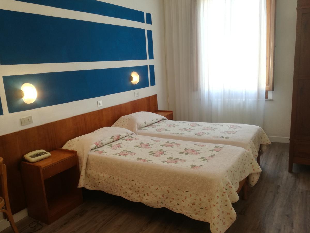 Hotel Prati Montecatini Terme Buitenkant foto