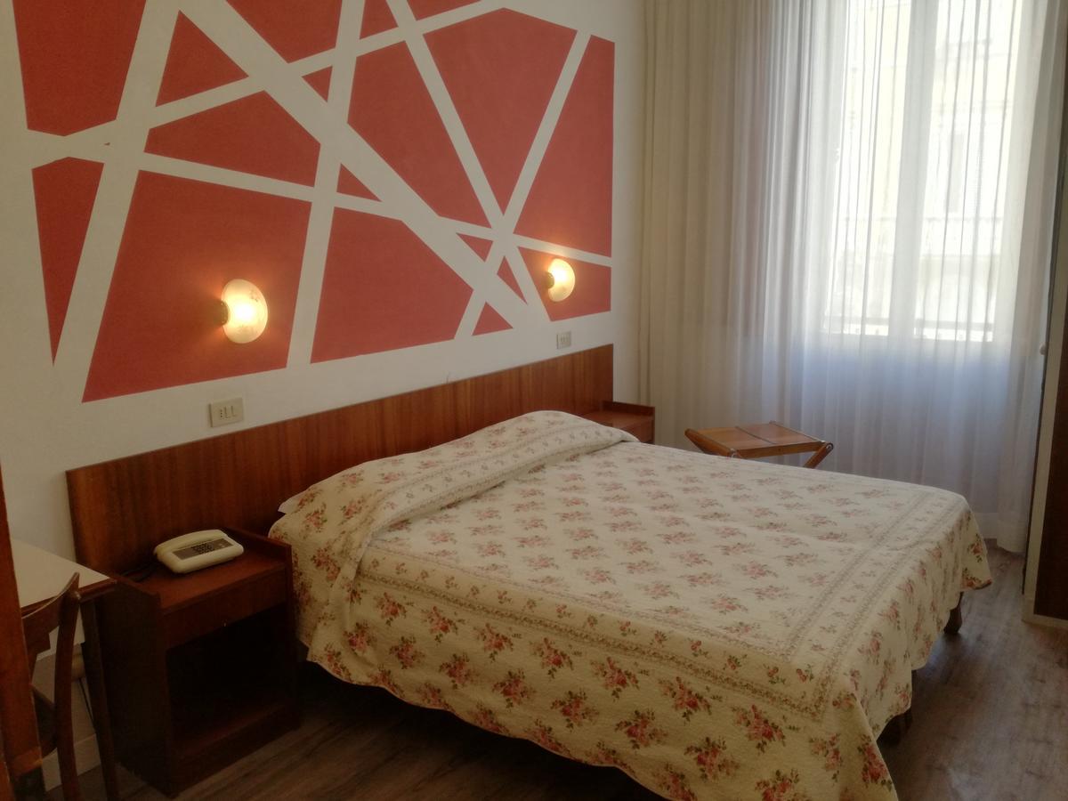 Hotel Prati Montecatini Terme Buitenkant foto